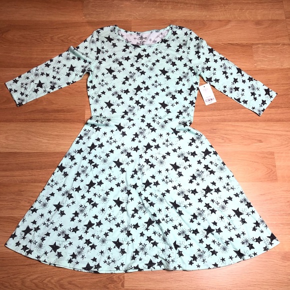 City Streets Other - CITY STREETS light green star print girls dress 16